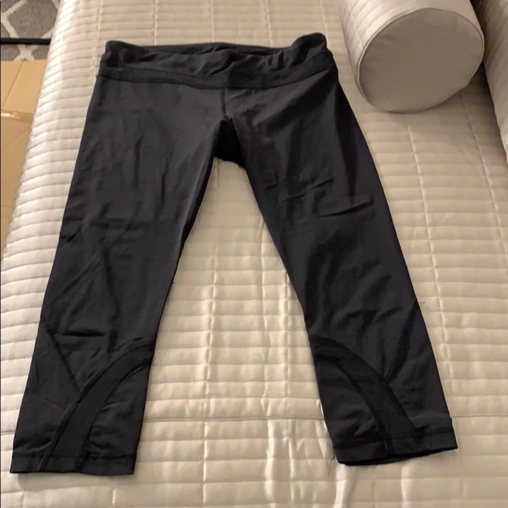 Cropped/lace Lululemon leggings